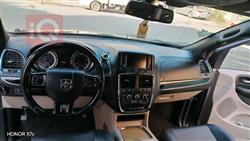 دودج جراند كارافان